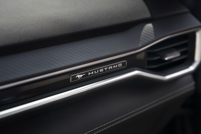 2024-Mustang-Interior-023614a3295c897522.jpg