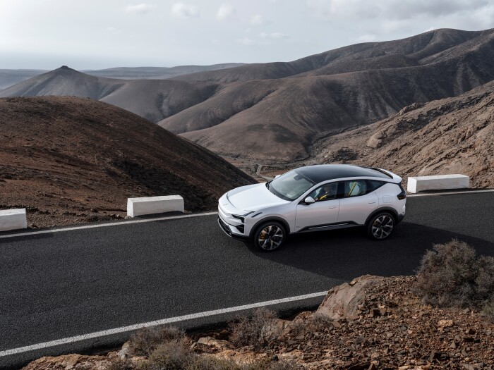 660444 20221012 Polestar 3