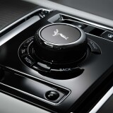 15_SPECTREUNVEILEDTHEFIRSTFULLY-ELECTRICROLLS-ROYCE_ROTARYCONTROLLERccf35ec2f8cdaeb1