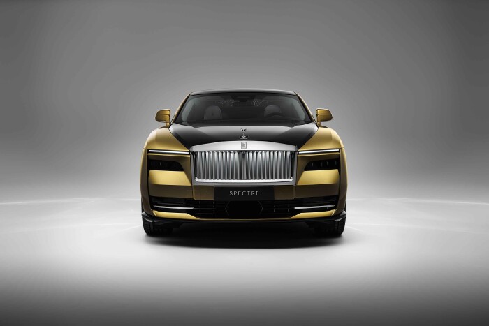 2_SPECTREUNVEILEDTHEFIRSTFULLY-ELECTRICROLLS-ROYCE_FRONT7944098c6ae1aa34.jpg