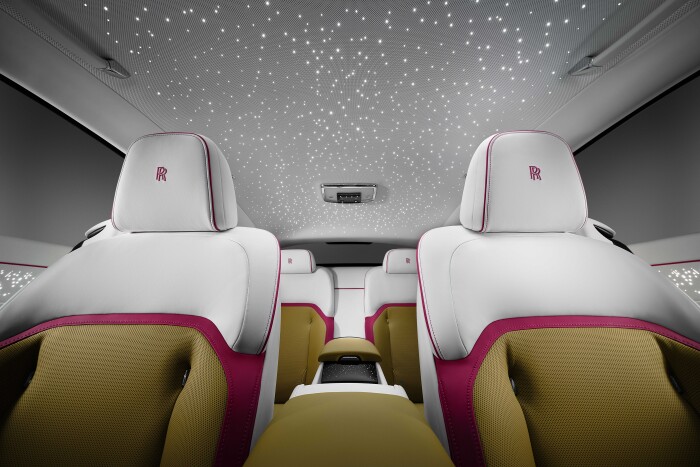 8_SPECTREUNVEILEDTHEFIRSTFULLY-ELECTRICROLLS-ROYCE_STARLIGHTHEADLINERLIGHT68557d277f9d2c8a.jpg