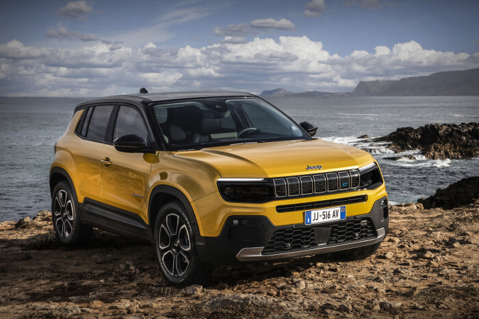 JeepAvenger135ad5dd5bf6a0f2e.jpg
