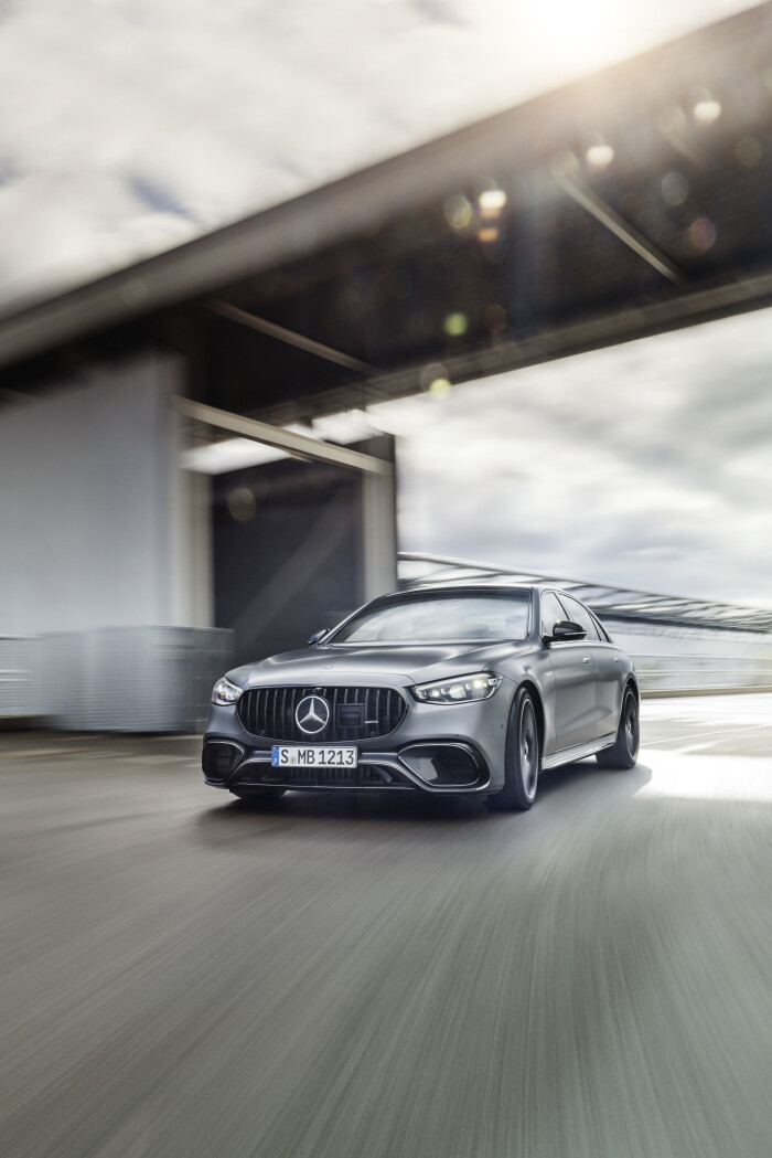 Der neue Mercedes-AMG S 63 E PERFORMANCE (Angaben WLTP | Kraftstoffverbrauch gewichtet, kombiniert: 