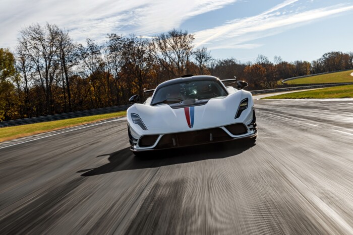 Hennessey-Venom-F5-Revolution-Coupe---117e75d47801ac6489.jpg