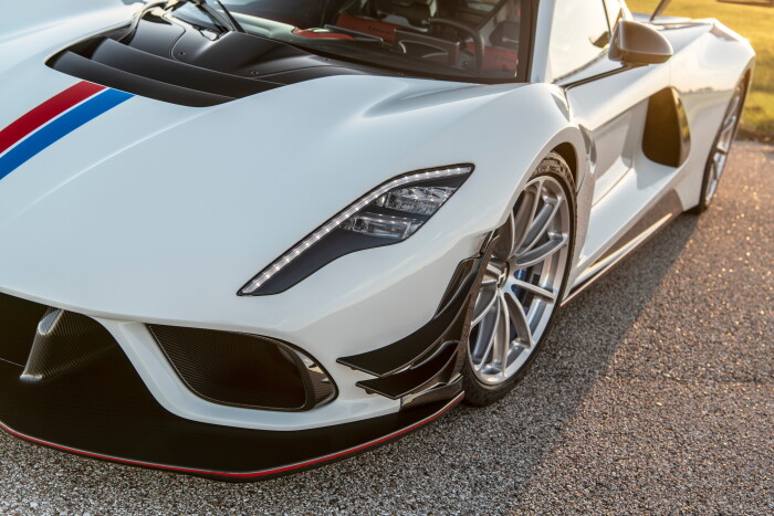 Hennessey-Venom-F5-Revolution-Coupe---21cd7e0e518441280c.jpg