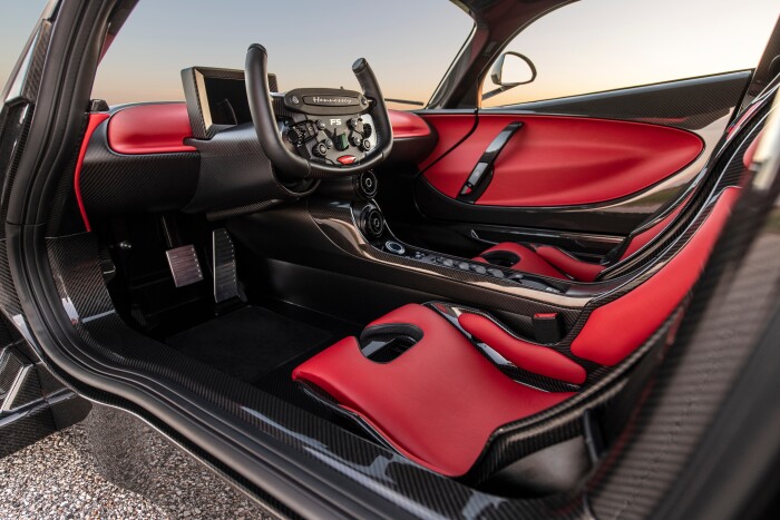 Hennessey-Venom-F5-Revolution-Coupe---2326540ba919437ef8.jpg