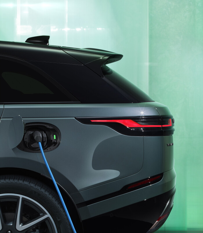 RR_Velar_24MY_Detail_11_0102234cb9788cd3ed0883.jpeg
