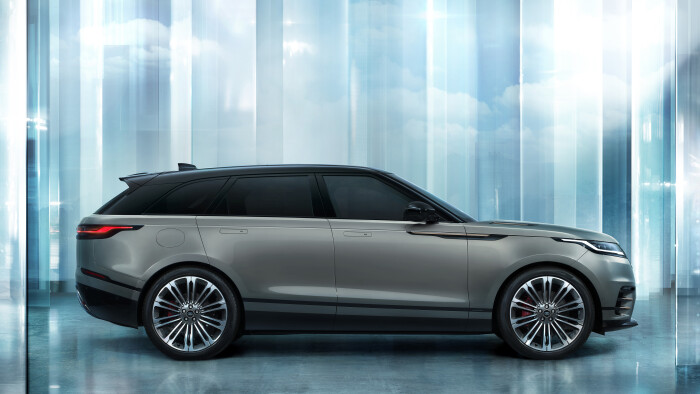 RR_Velar_24MY_Exterior_12_Side_0102232317193ae6cfcb8c.jpeg