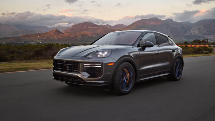 2024-The-new-Cayenne-Turbo-GT-newcarscoops-com_6267b74e811e5c40f.jpeg