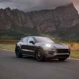 2024-The-new-Cayenne-Turbo-GT-newcarscoops-com_7f55658e421b1873b