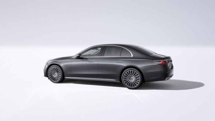Mercedes-Benz E-Klasse, Avantgarde Line; Exterieur: Graphitgrau; Interieur: Nappaleder nevagrau Mercedes-Benz E-Class Avantgarde line; exterior: graphite grey; interior: Nappa leather neva grey