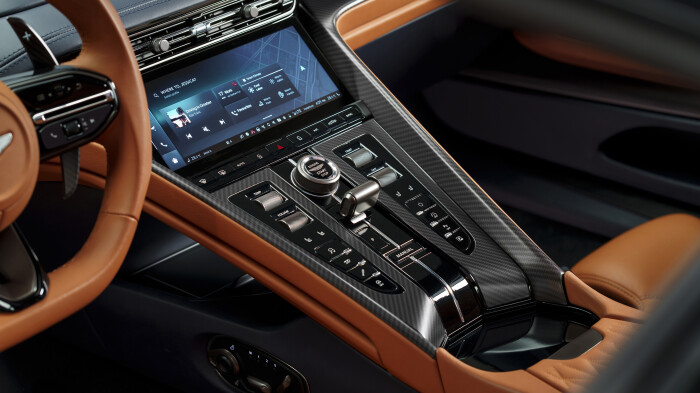 The-New-Aston-Martin-DB12_18a8b841fea26480dc.jpeg