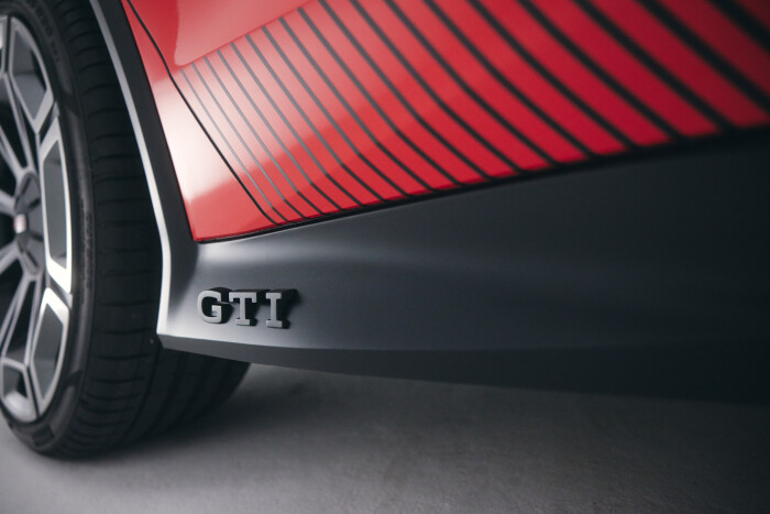 ID_GTI_Concept_Exterior_Pictures2305c1bcae0d1eceeb.jpeg