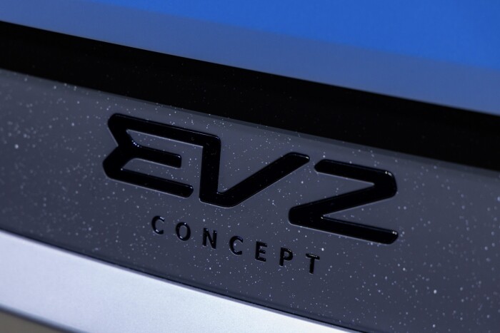 EV2-17-scaledfa910f48feec2acf.jpeg