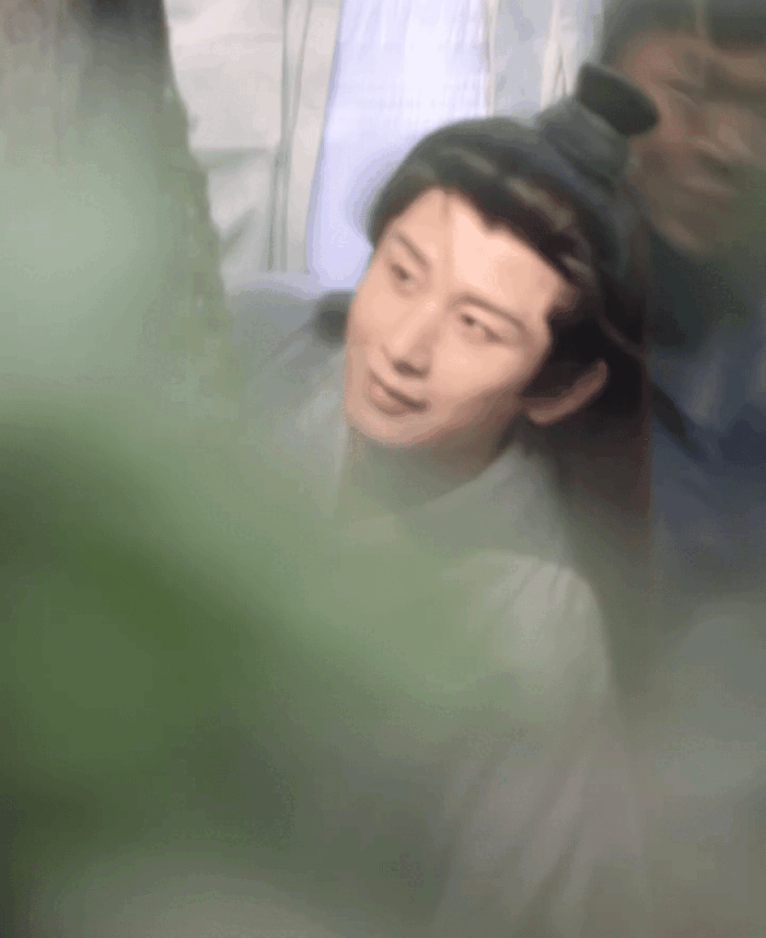 img-17414559892558d9fce24gy1hz9naf1kkyg20oi0u0e8qcea86a8593f426e3.gif