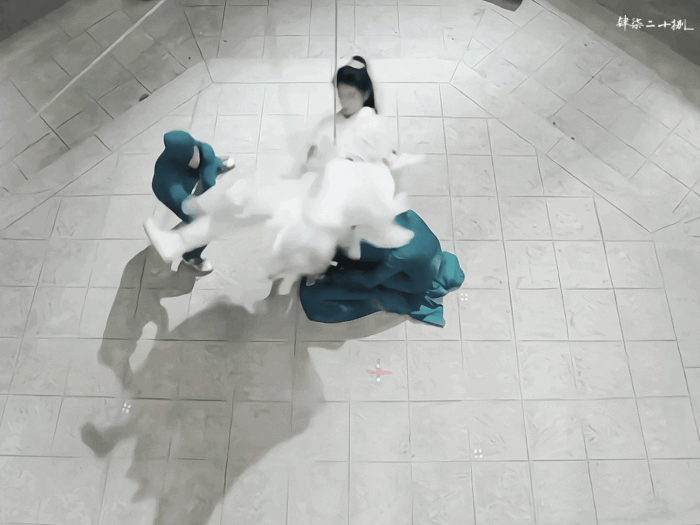 img-172123906239500733pK0gy1hrrj1pb2vng31400u0x7c9ceef608b9470f36.gif