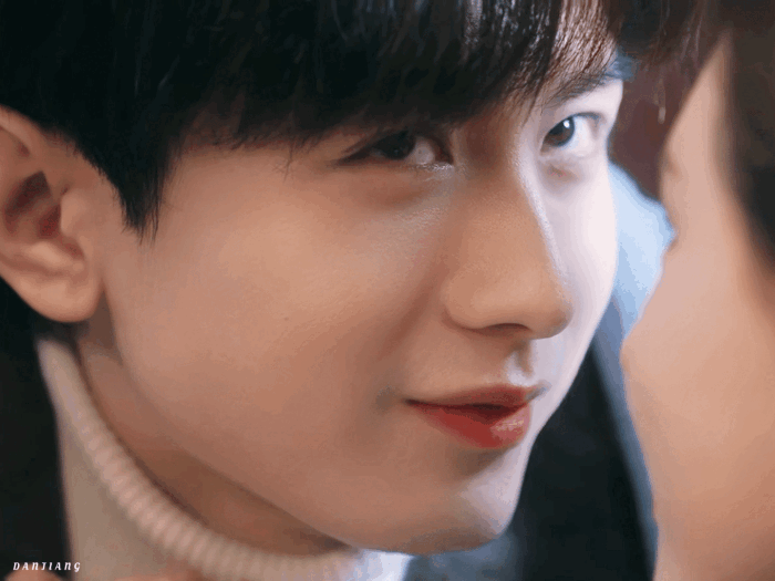 img-1739166433316006LZGIwgy1hyfc3hgsm7g31400u0u1e52fd4ba97772a01f.gif