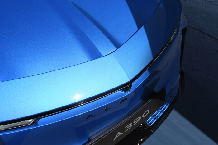 39_LOT2_CLOSEUP_EXTERIEURS_Ext_AlpineBleuVision_GTSBS1_Entreuedairavantaerowing501b94e5bad6d60c.jpg