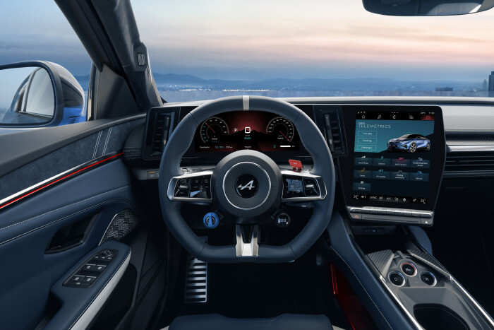 52_LOT3_CLOSEUP_INTERIEURS_Int_AlpineBleuVision_GTSBS1_Feelatonecockpit-track-mode8f1376b6033e06ec.jpg
