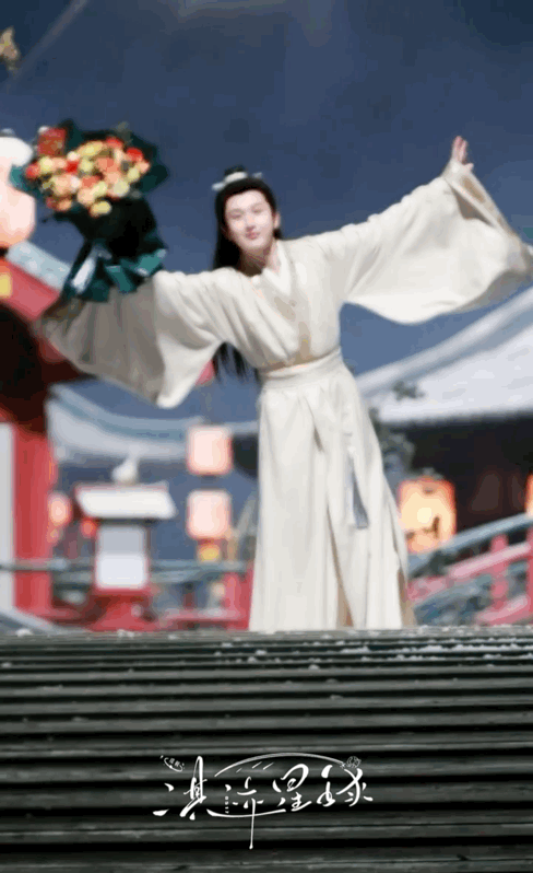img-174145004888467299197gy1hz9wanqhxgg20dk0m6qvua0687a910af849ef.gif