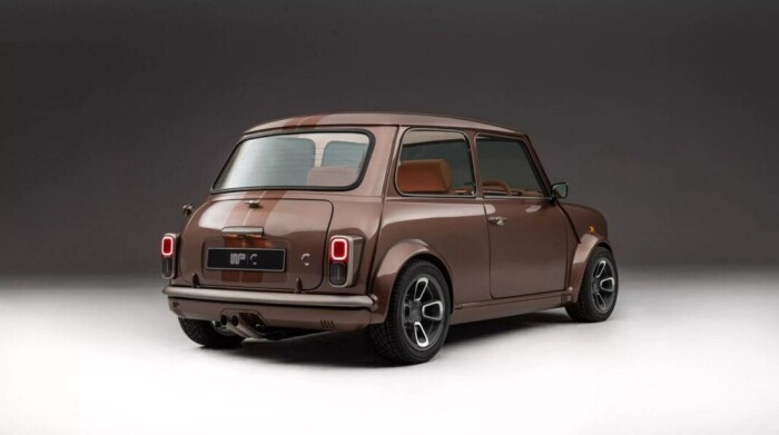Mini-Restomod-Callum-Tuning-2025-9-1068x5971112e4a5d3e1dd0e.jpeg