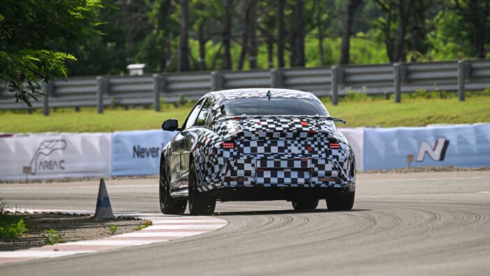 imgi_18_2026-hyundai-ioniq-6-n-prototype-239931e6c5ef8f0414e.jpg