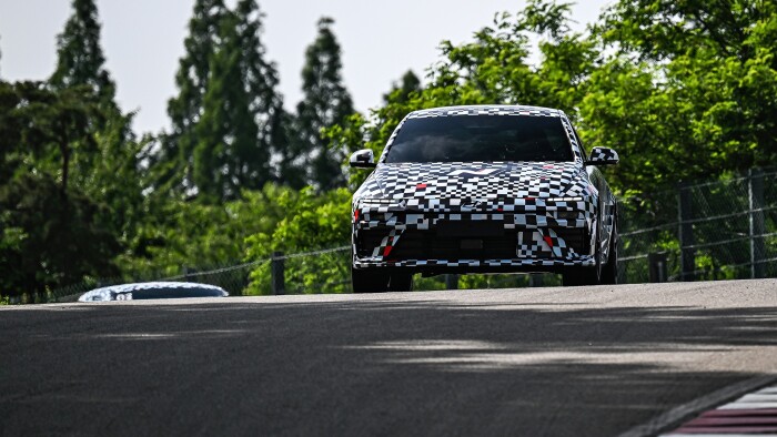 imgi_19_2026-hyundai-ioniq-6-n-prototype-23707217aedc6c692a0.jpg