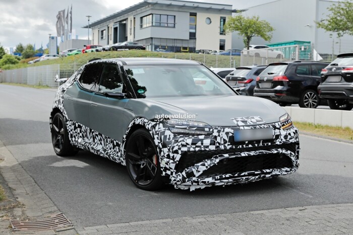 imgi_71_2026-genesis-gv60-magma-performance-ev-caught-with-less-camo_2286551a20884a61c8.jpeg